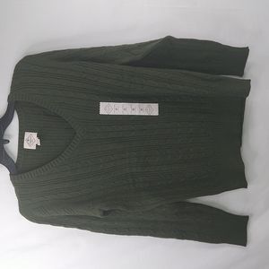 Women's Cable Hunter Green Knit  Sweater Size: M